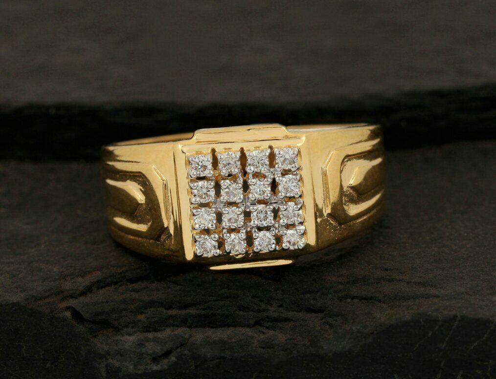 Pave Diamond Men's Wedding Ring 14k Gold SI Quality Diamond G-H Color Fine Ring. In New Condition For Sale In Chicago, IL