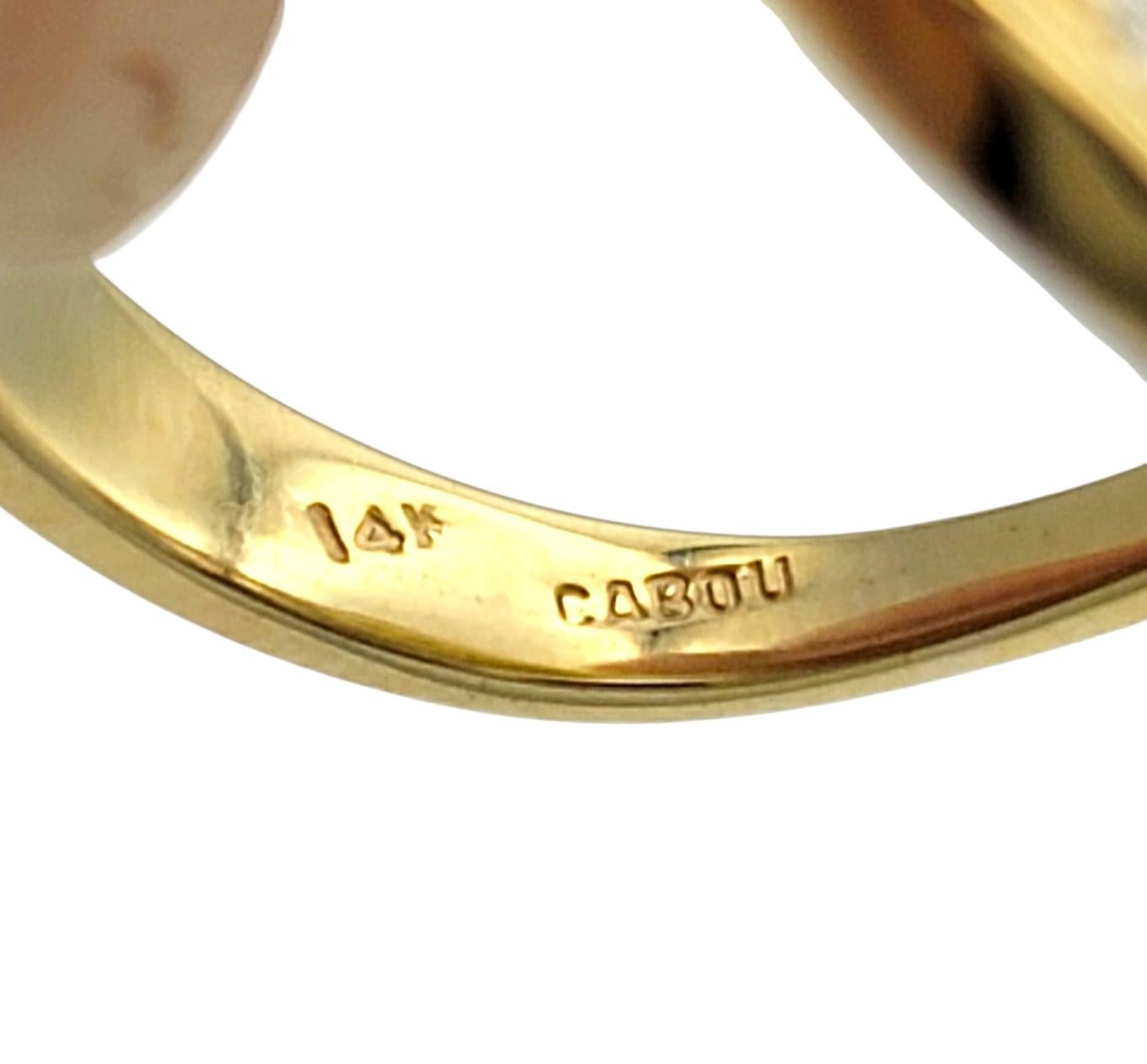 Anillo de cóctel de oro amarillo de 14 quilates con pavé de diamantes oblongos de corte escultural en venta 3