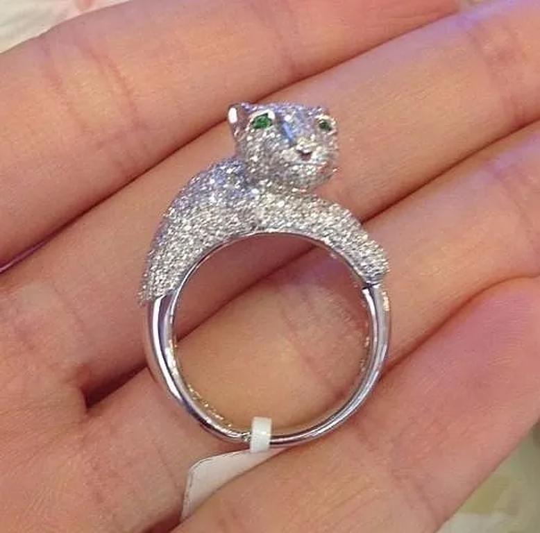 Women's or Men's Pave Diamond Panther Ring 4.00 carat total weight in 18k White Gold For Sale