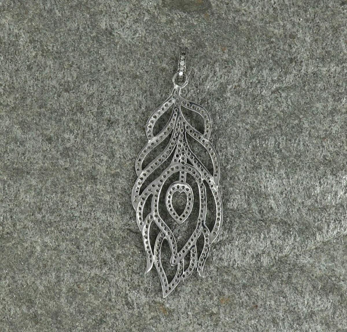 Pave Diamond Peacock Feather Pendant 925 Silver Diamond Necklace For Christmas. For Sale 1