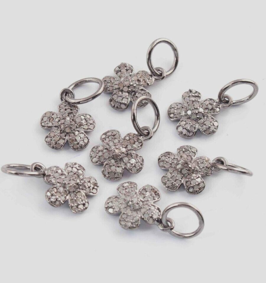 Pave diamond pendant 925 sterling silver flower shape pendant jewelery findings For Sale 1