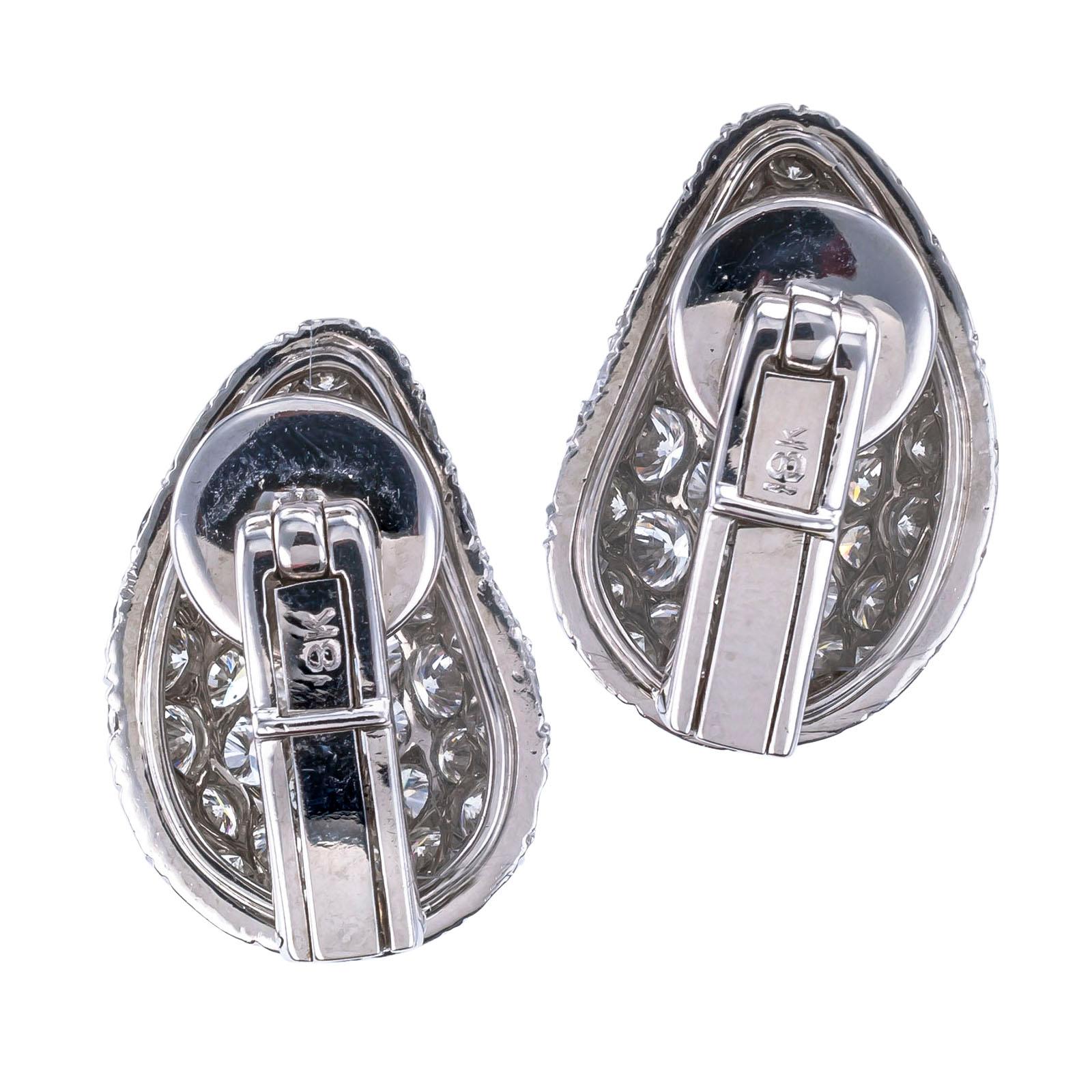 Pave Diamond Platinum White Gold Ear Clips In Good Condition In Los Angeles, CA
