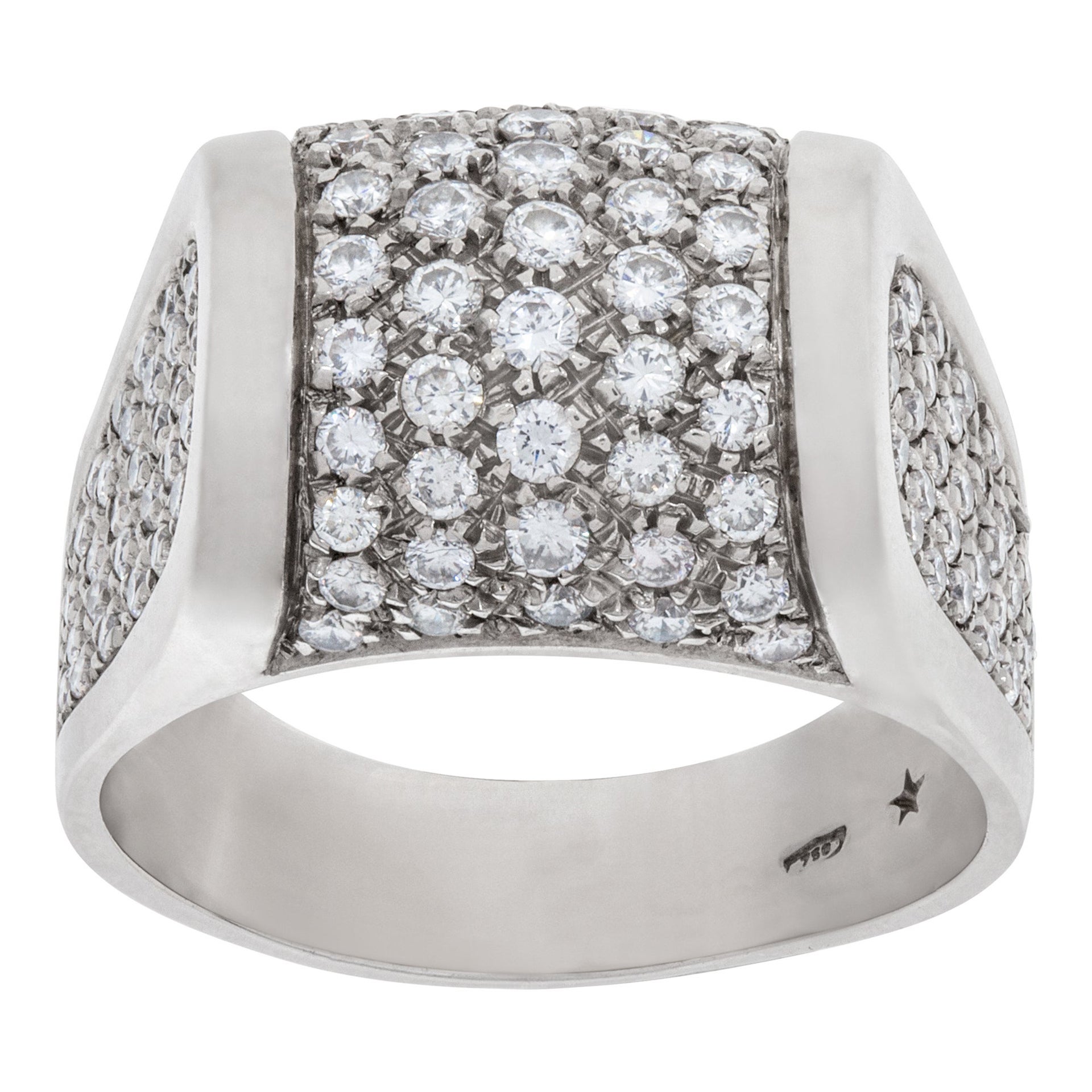 Bague pavé de diamants en or blanc 18 carats