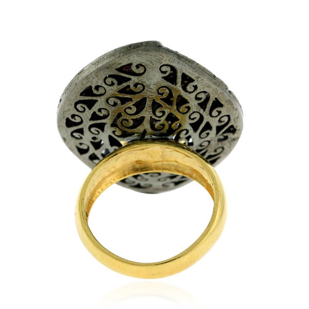 Designer Pave Diamond Ring in Gold and Silver 


14kt gold: 3.52gms
Diamond: 1.77cts
