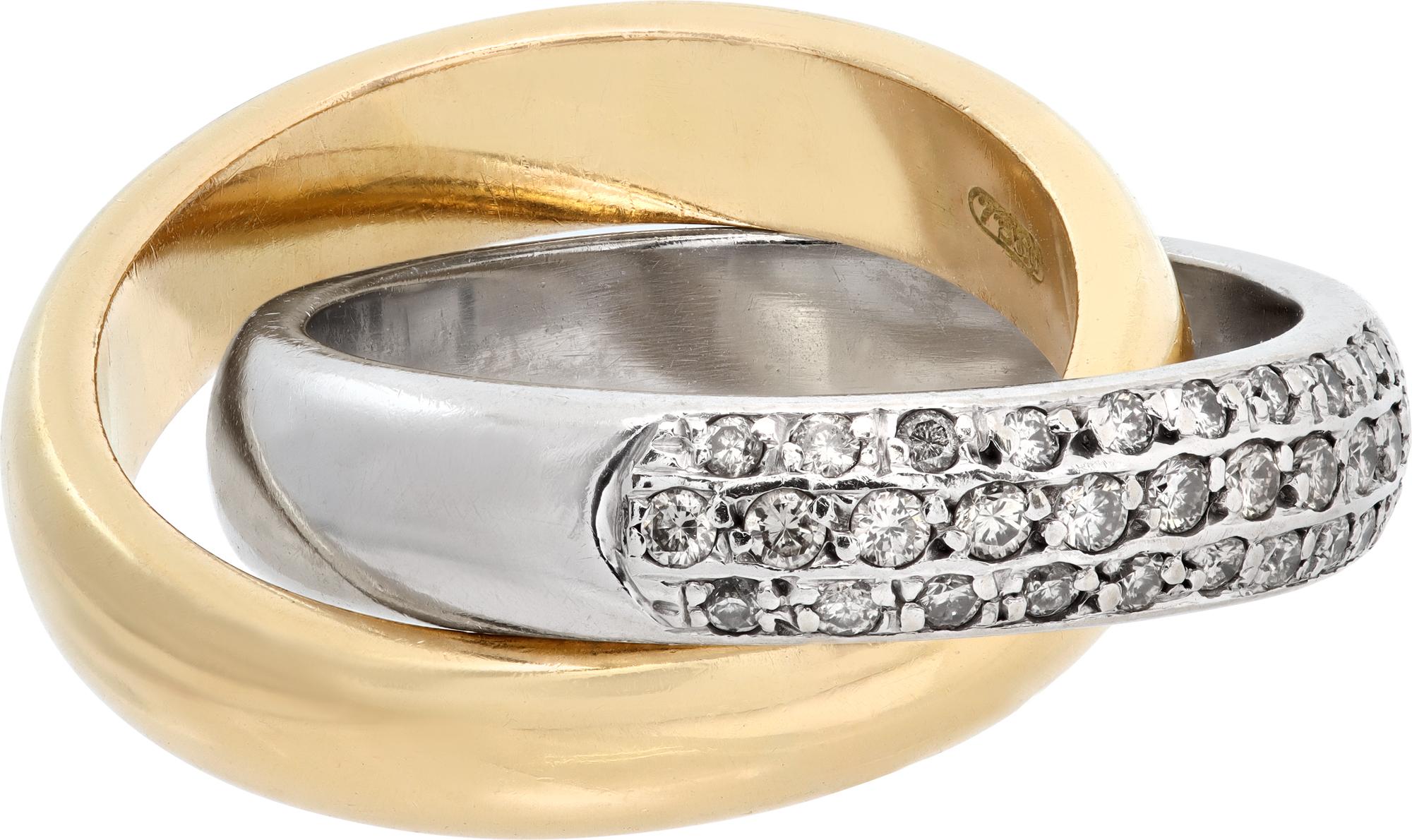 Rolle con pavé di diamanti in oro bianco e giallo 18k con circa 0,40 carati di diamanti di colore I-J e purezza SI. Misura 7,25.

Questo anello con diamante è attualmente di misura 7,25 e alcuni articoli possono essere aumentati o diminuiti, chiedi