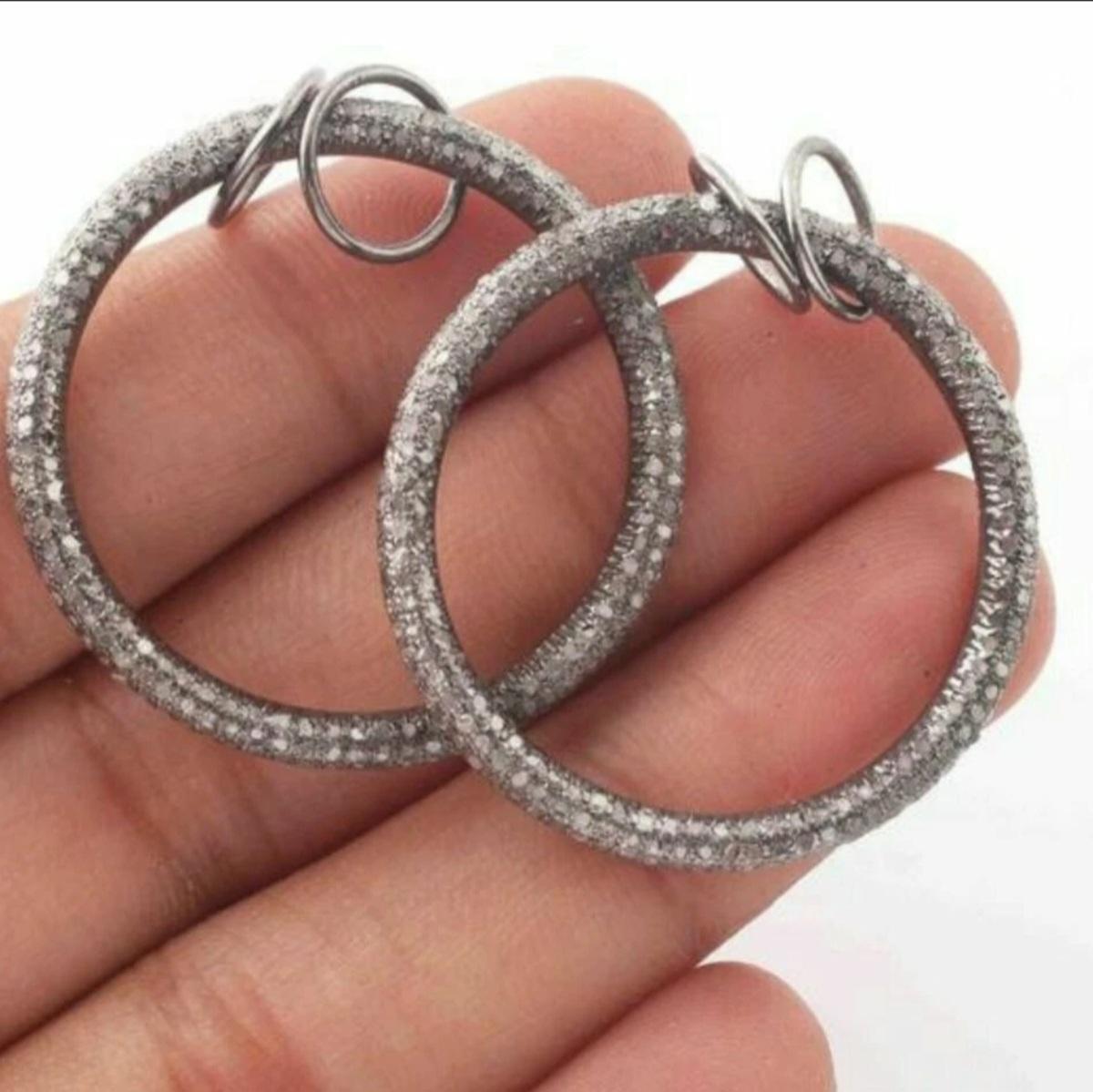 Pendentif rond en diamant Pave Argent Sterling Pendentif en diamant 34mm Pendentif en cercle Neuf - En vente à Chicago, IL