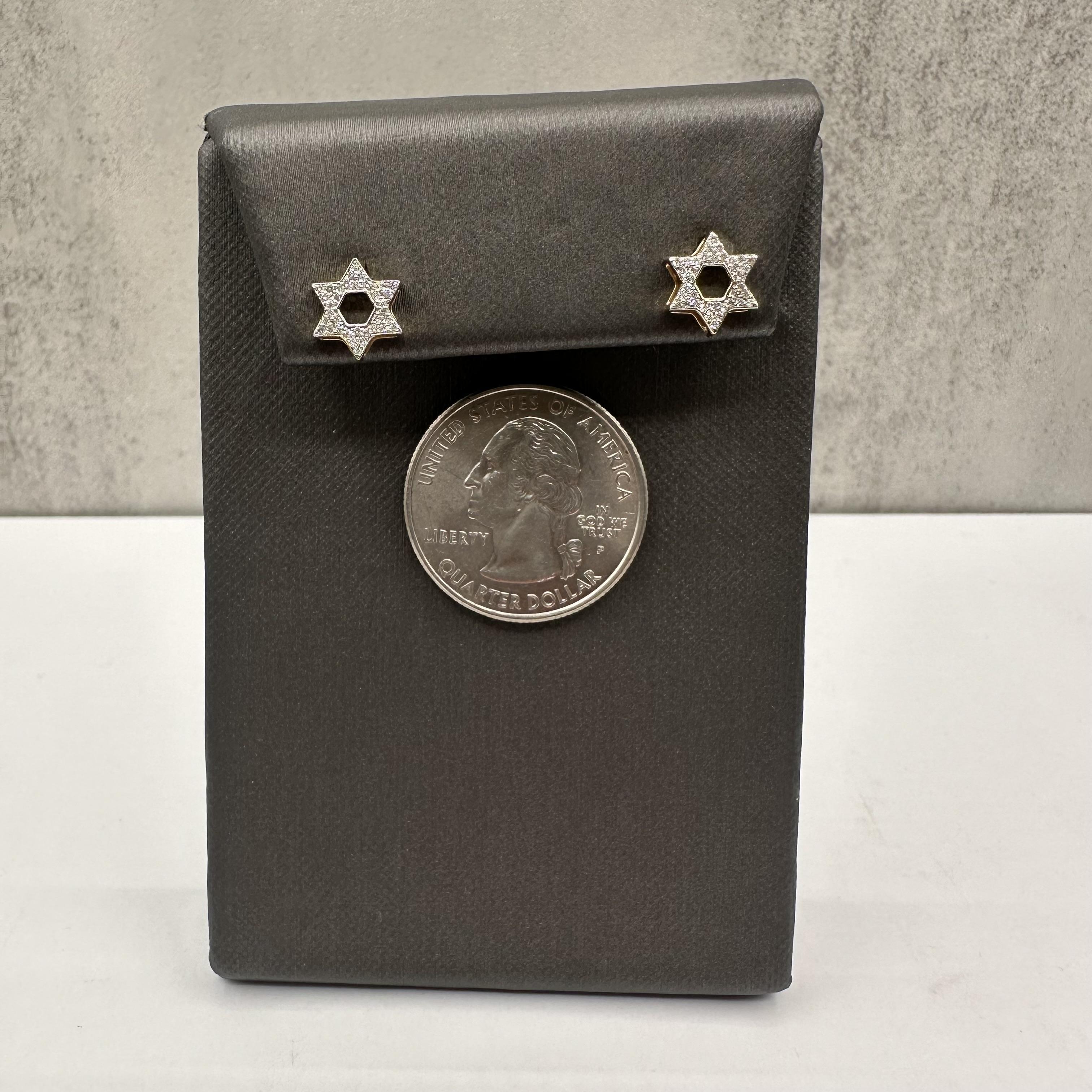 Pave Diamond Star of David Earrings in 14kt Yellow Gold – 0.17ctw GH SI Diamonds In New Condition In West Hempstead, NY