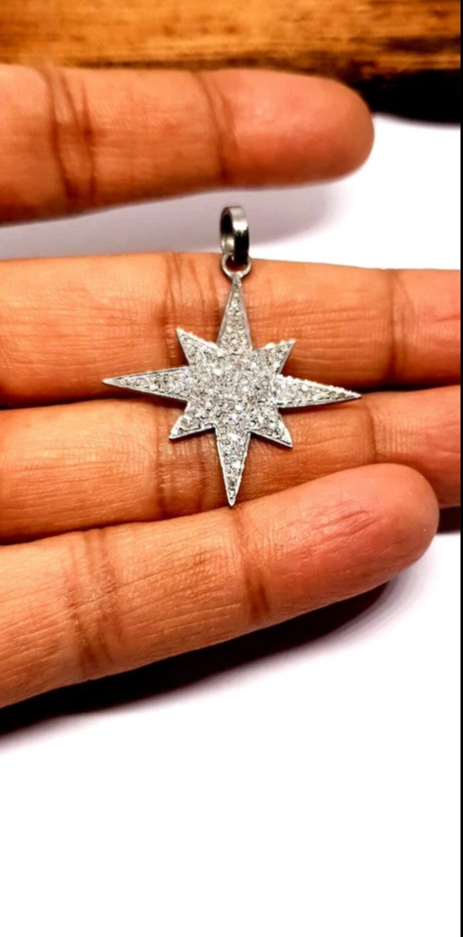 Taille ronde Pendentif Pave Diamond Starburst Pendentif étoile en argent 925 Pendentif étoile en diamant Bijoux faits main. en vente