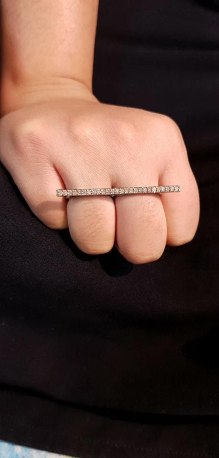 Bague à deux doigts en argent massif 925 avec diamant pavé Bague fine faite à la main Cadeau. en vente 1