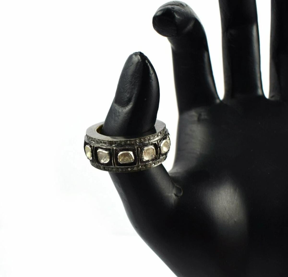 Pave Diamond Wedding Band 925 Silver Rosecut Diamond Band Ring For Wedding. in vendita 3