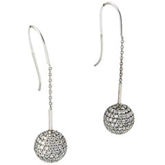 Boucles d'oreilles pendantes Ball and Ball en or blanc avec pavé de diamants