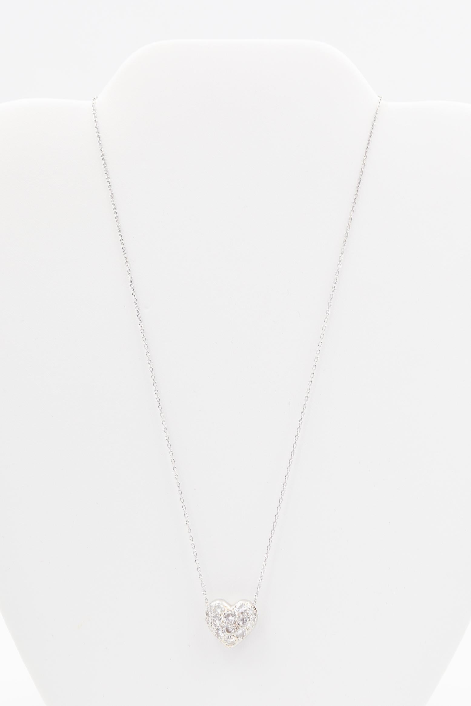 Round Cut Pave Diamond White Gold Heart Pendant For Sale