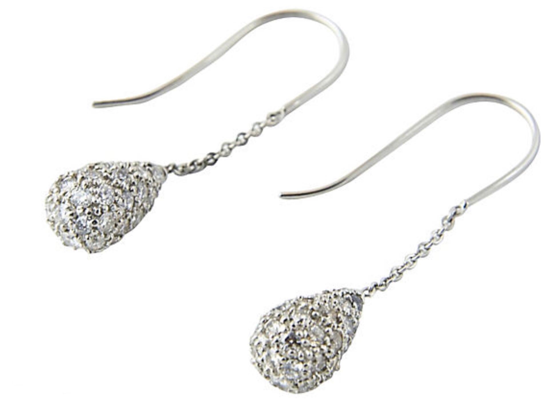 Pavé Diamond White Gold Teardrop Dangle Drop Earrings In Excellent Condition For Sale In Miami Beach, FL