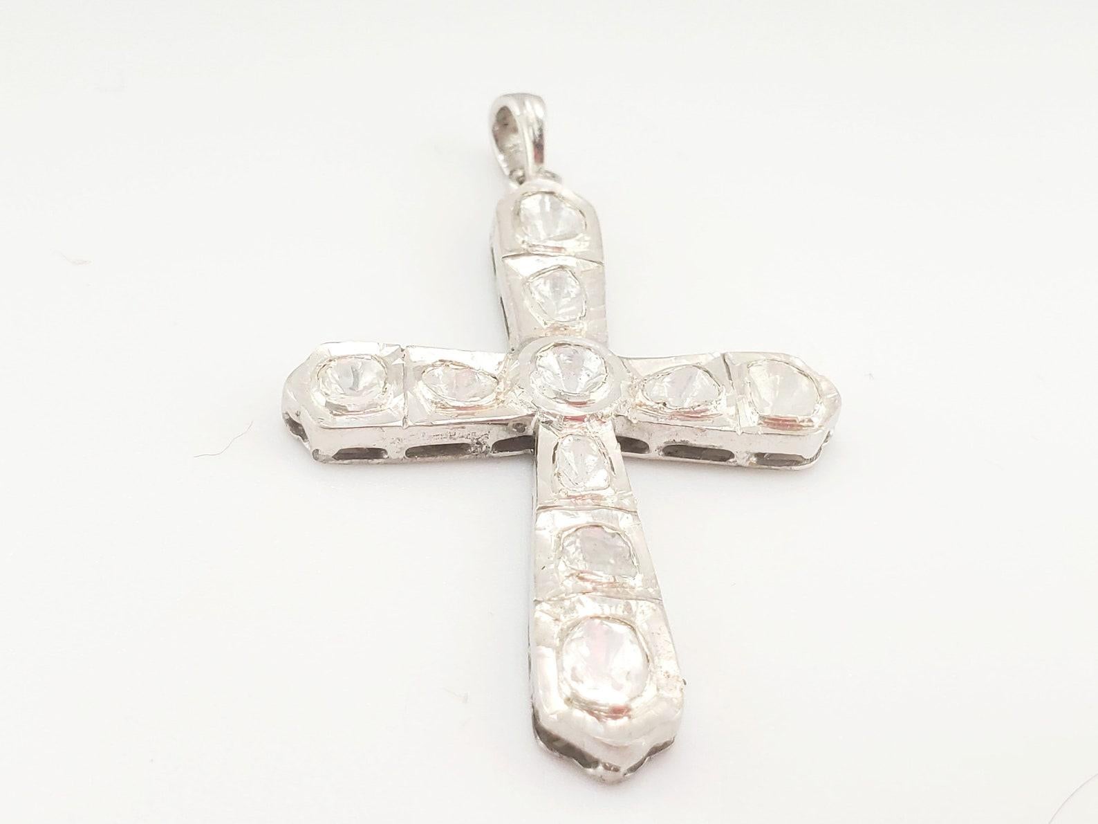 Pave Diamond with Rose Cut Diamond Cross 925 Sterling Silver Polki Antique Cross In New Condition For Sale In Chicago, IL