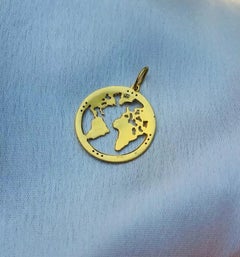 Pave Diamond World Map Round Pendant in 14k Yellow Gold