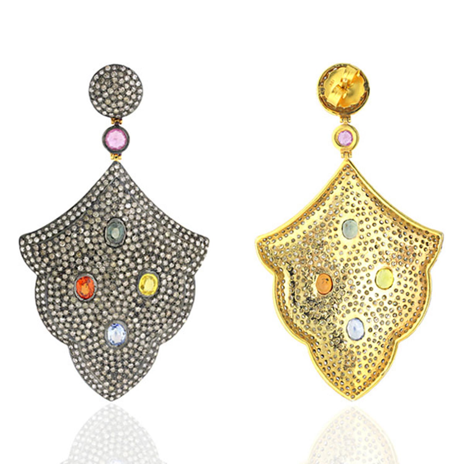 Pave Diamanten 18k Gelb & Silber baumeln Ohrringe mit Multi Edelstein (Art déco) im Angebot