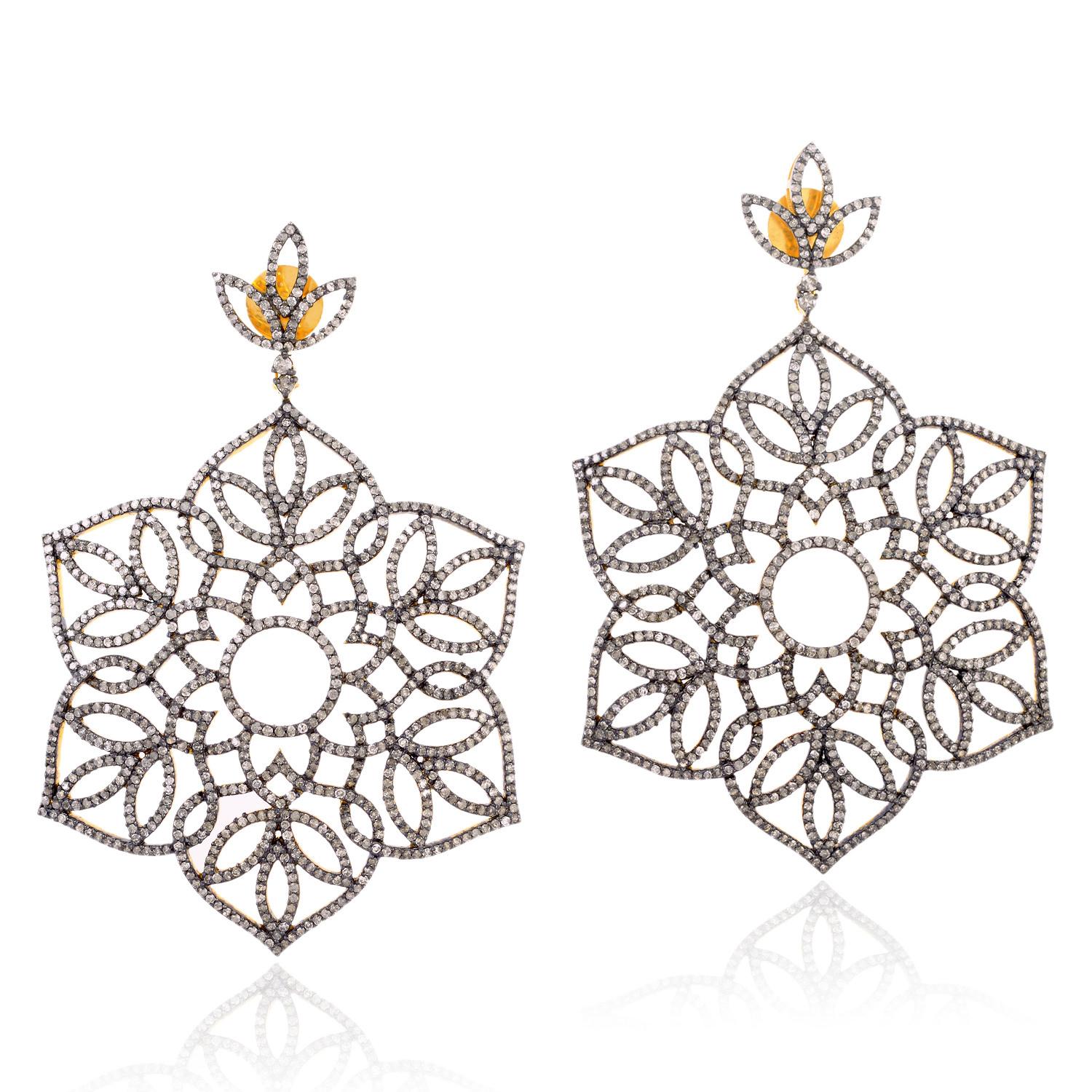 Mixed Cut Pave Diamonds Snow Flakes Shaped Dangle Earrings made In 18k Yellow Gold For Sale