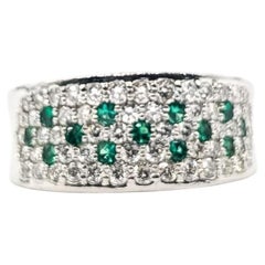 Pavé Emerald & Diamond Ring in 900 Platinum