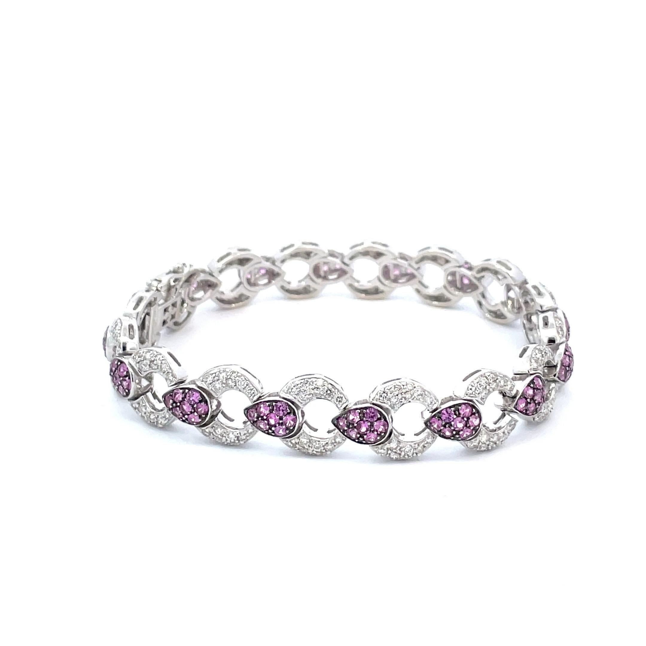 Pave Link Bracelet With Natural Pink Sapphires & Diamonds in 18 Karat White Gold In New Condition For Sale In Westmount, CA