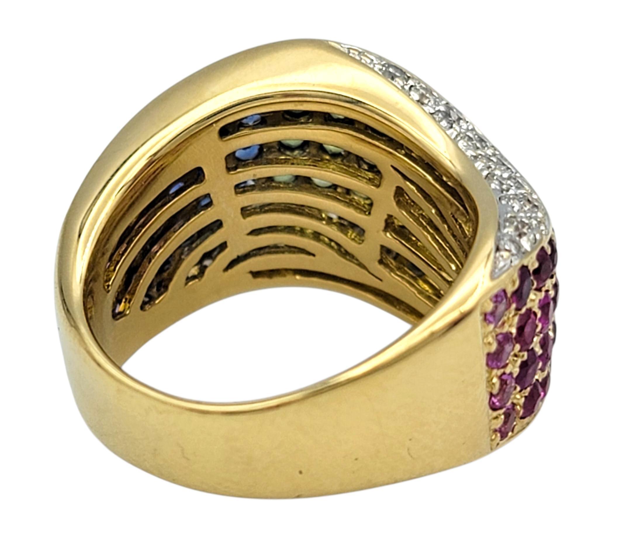 Anello a fascia ondulata con zaffiro Rainbow Pavé e diamante in oro giallo 18 carati in vendita 2