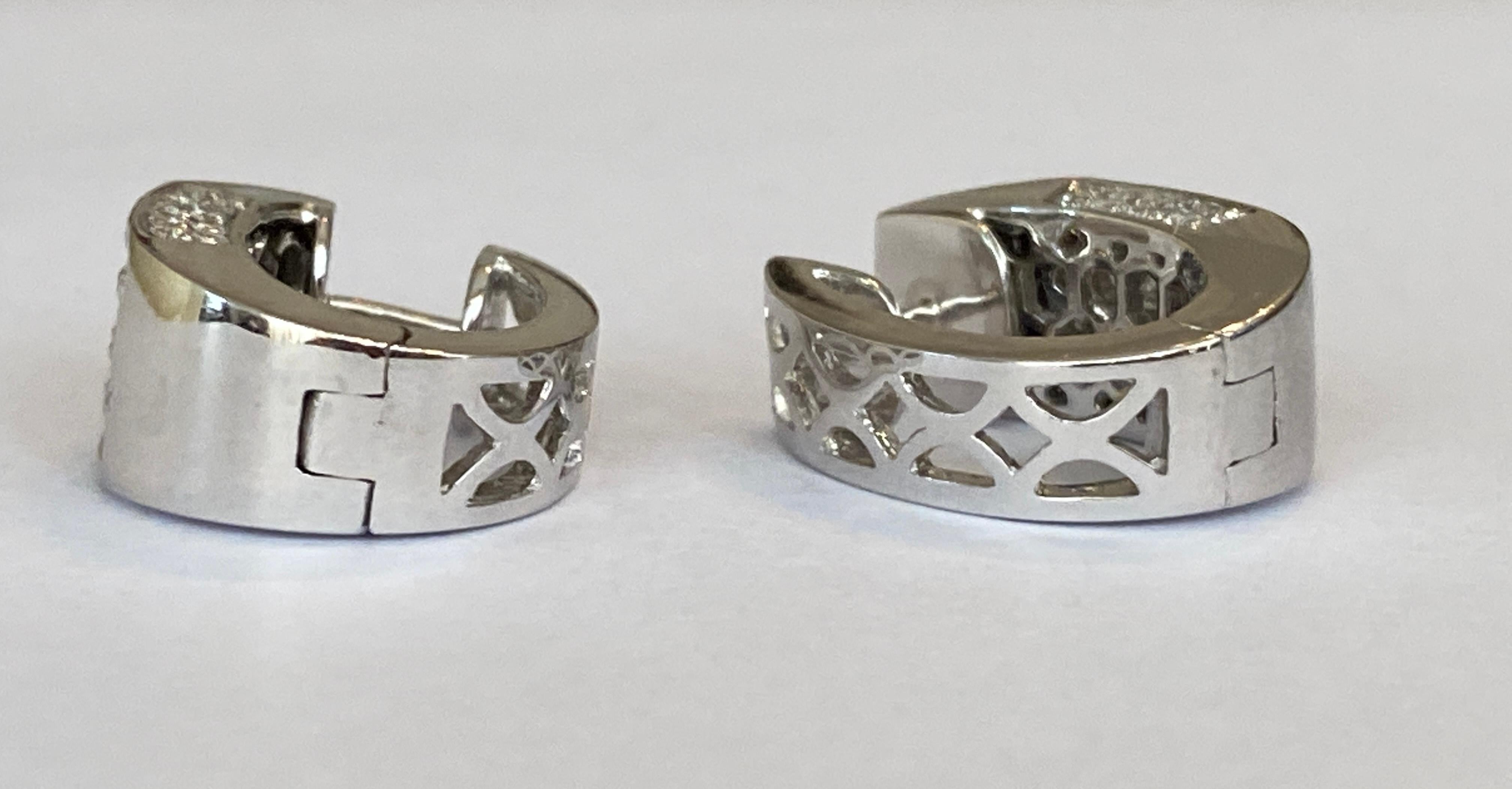 Orecchini a clip in oro e diamanti da 1,40 ct con incastonatura a pavé in vendita 1