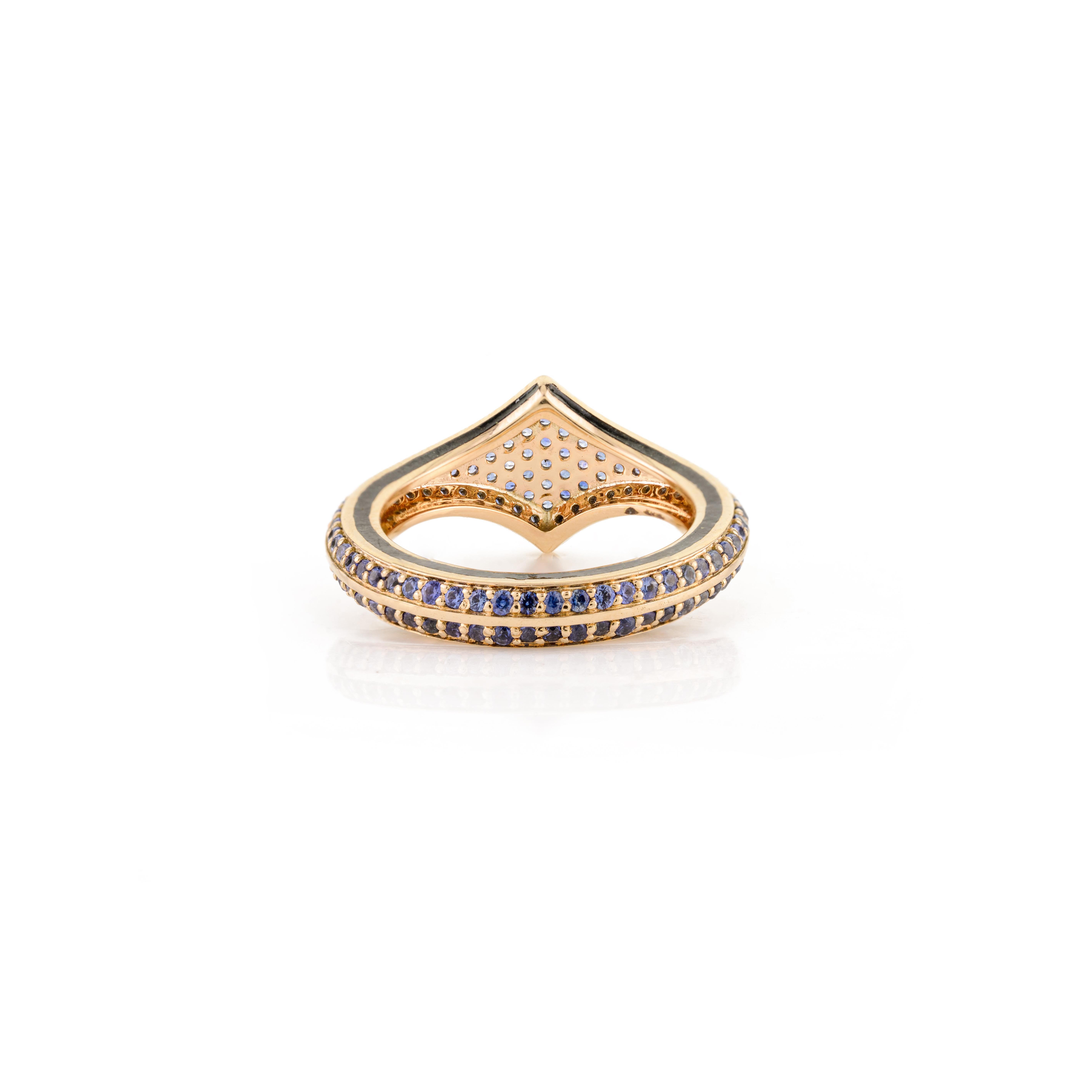 En vente :  Bague de mariage pour femmes en or jaune massif 14 carats sertie de saphirs bleus pavés 3