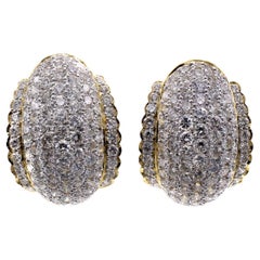 Vintage Pave Set Diamond 18 Karat Gold Ear Clips