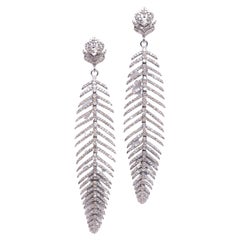 Feder-Ohrringe mit Diamanten in Used-Fassung