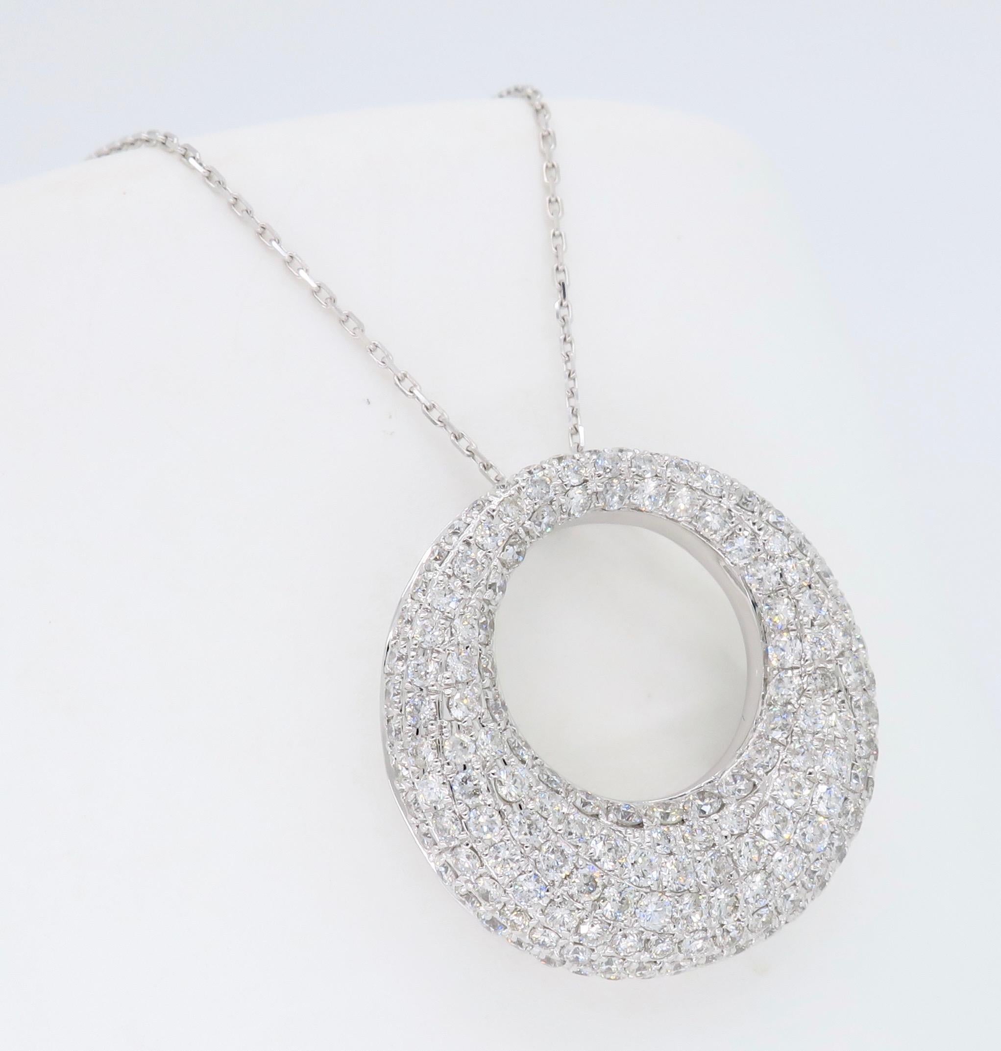 pave diamond circle necklace