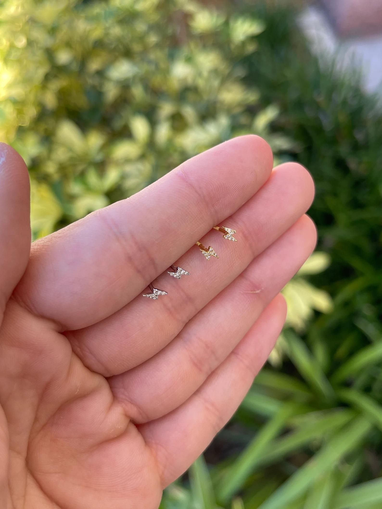 Pavé Set Natural Diamond Mini Lightning Bolt Screw Back Stud Earrings 14K In New Condition For Sale In Jupiter, FL