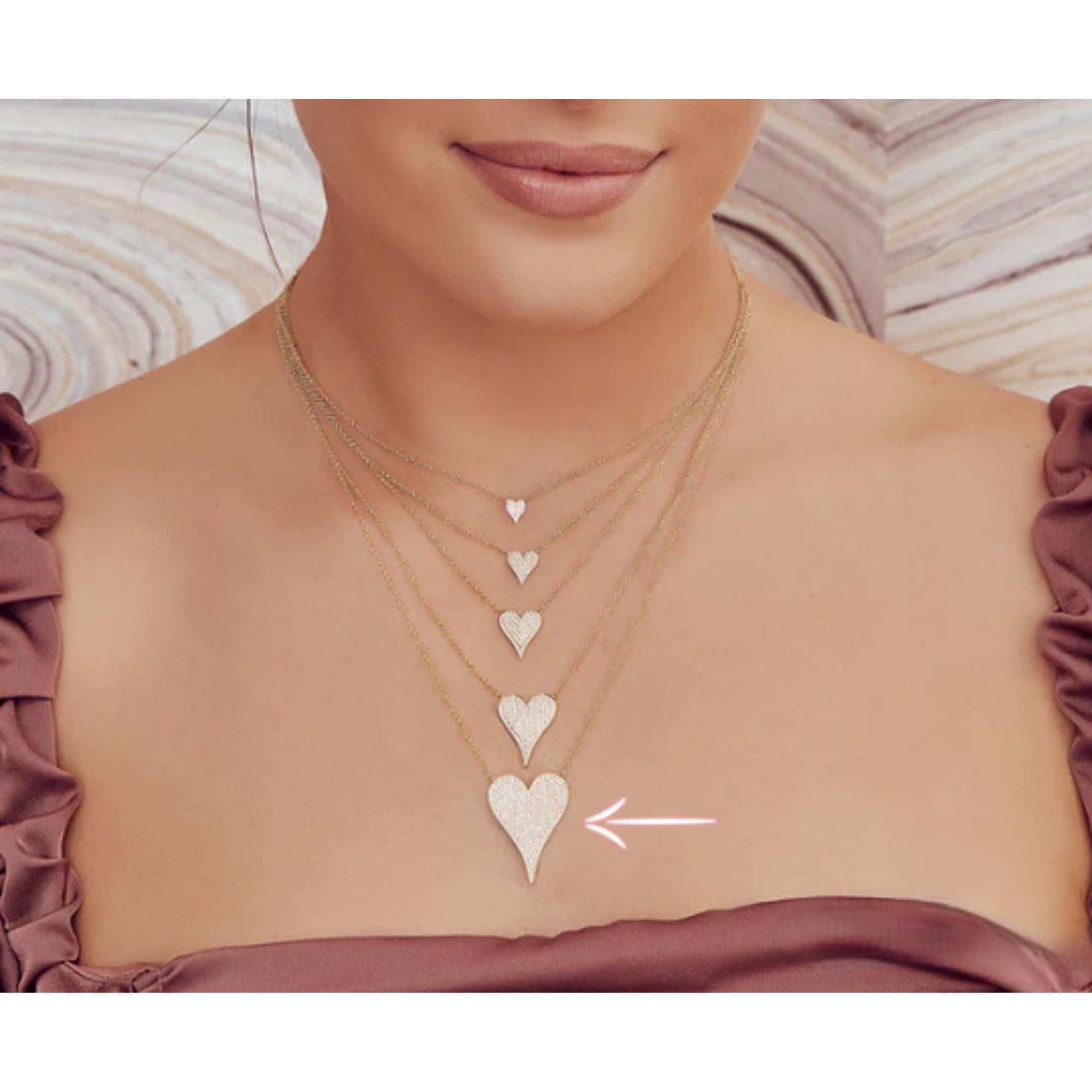Collier pendentif cœur en or jaune 14 carats serti de diamants taille ronde sertis en pavé de 0,83 carat Pour femmes en vente
