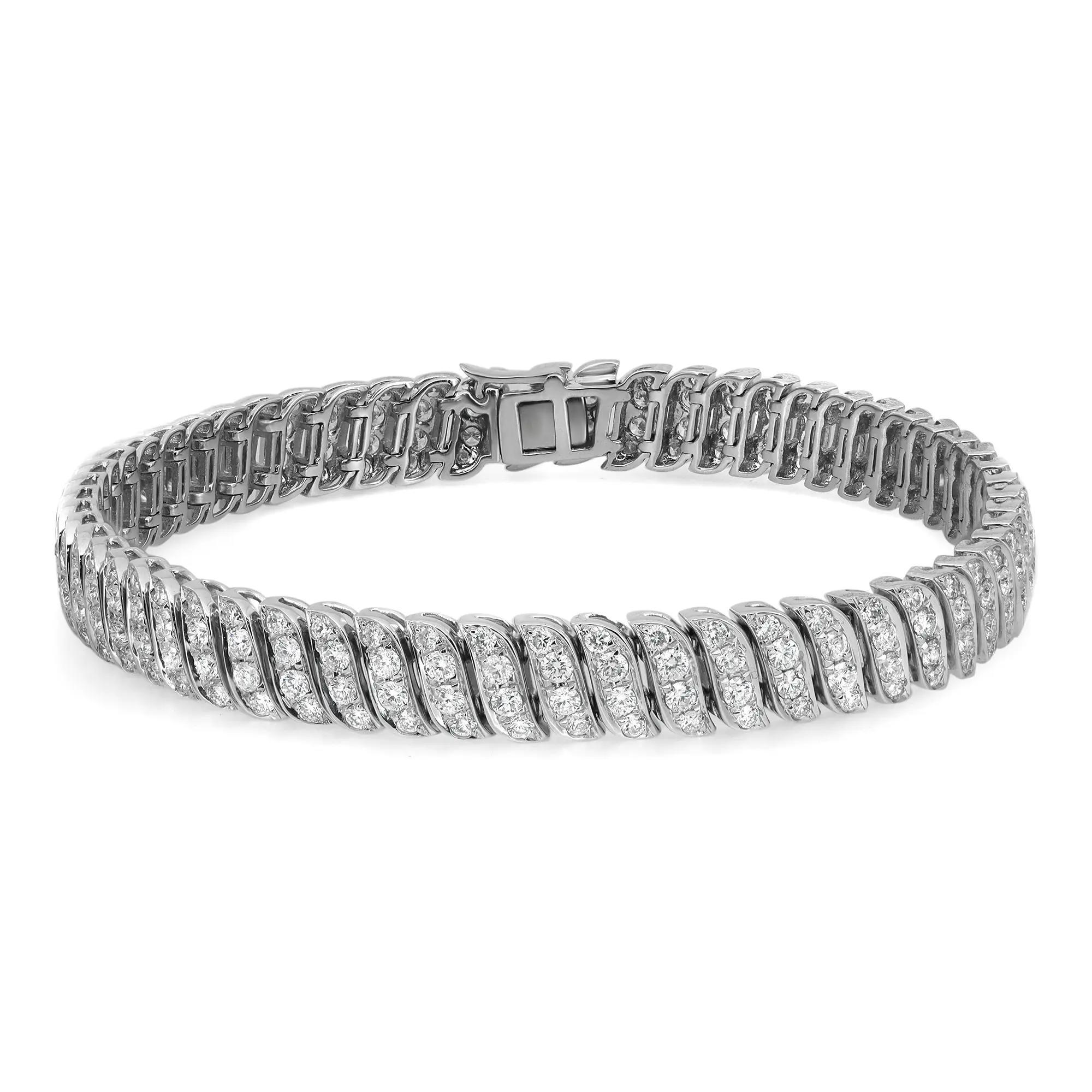 Modern Pave Set Round Cut Diamond Tennis Bracelet 18K White Gold 3.84Cttw 7 Inches For Sale