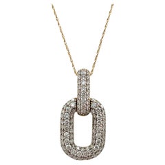 Collier pendentif en or jaune 14K avec diamants blancs pavés