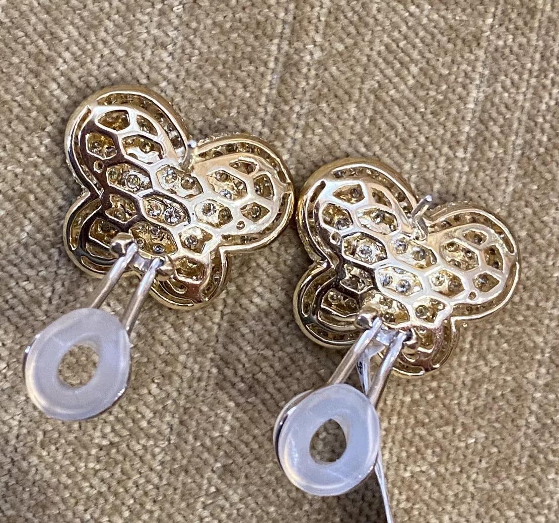Women's Pavé Yellow Diamond Butterfly Earrings 3.35 carat total in 18k Yellow Gold For Sale