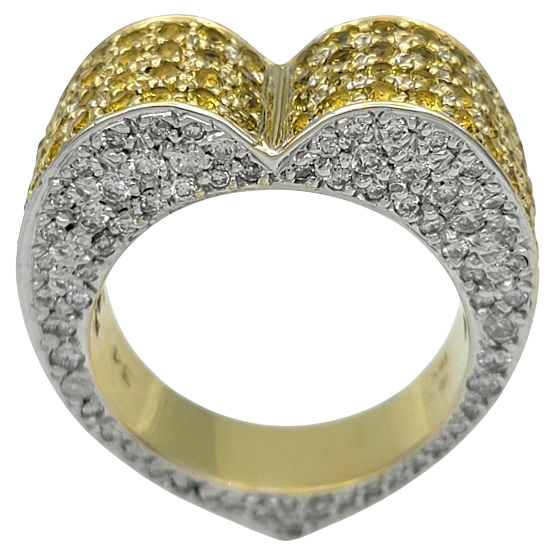 Bague en forme de coeur en or 18 carats pavé de saphirs jaunes et de diamants