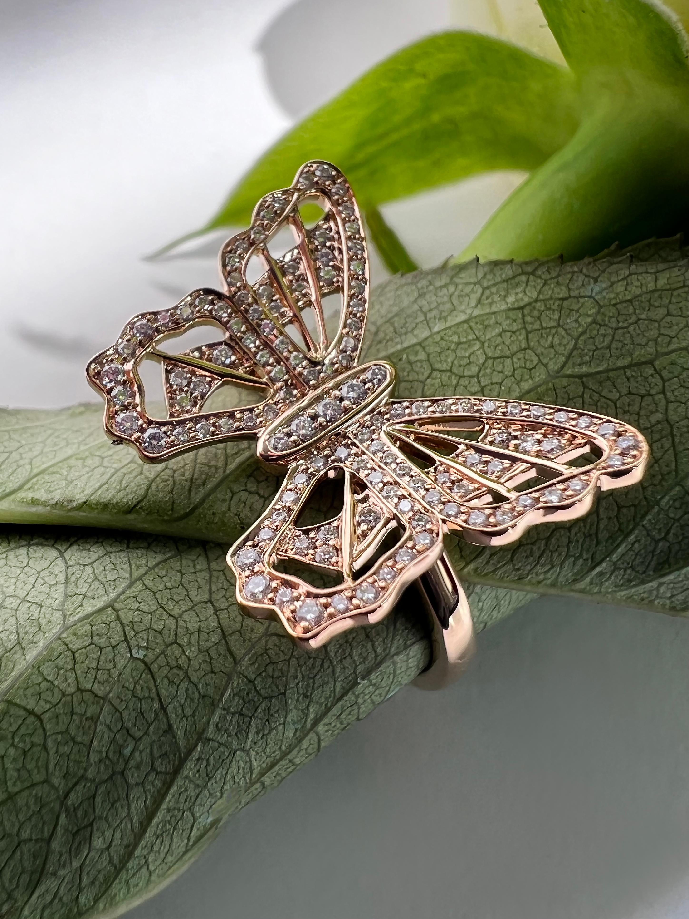 Anello con farfalla di diamanti con pavé in oro rosa 18 carati in vendita 1