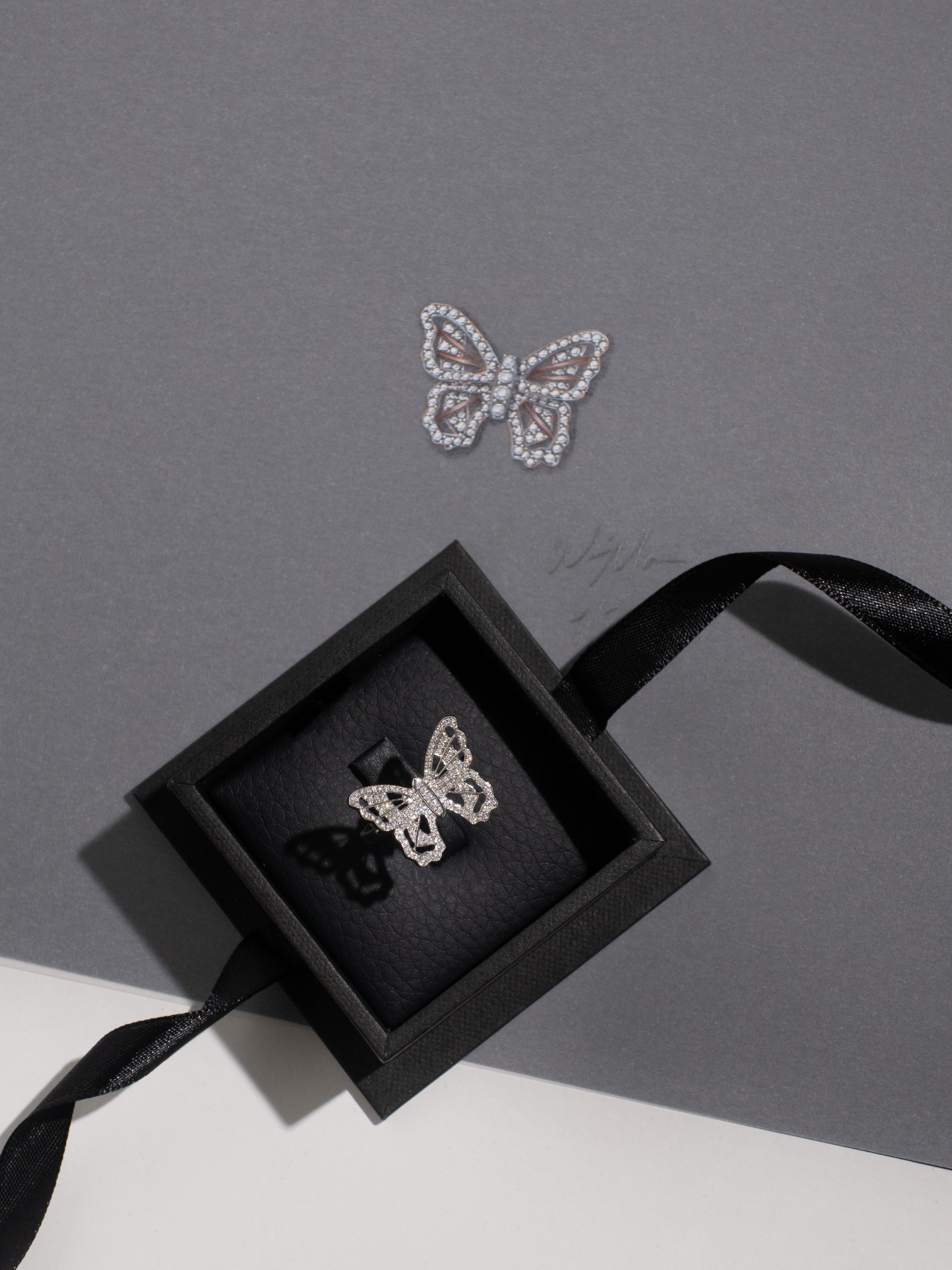 Butterly-Ring aus 18 Karat Weißgold mit Pave'd-Diamant im Angebot 1