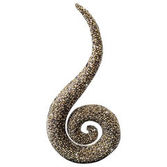 Paved Glass Swirl in Crystals
