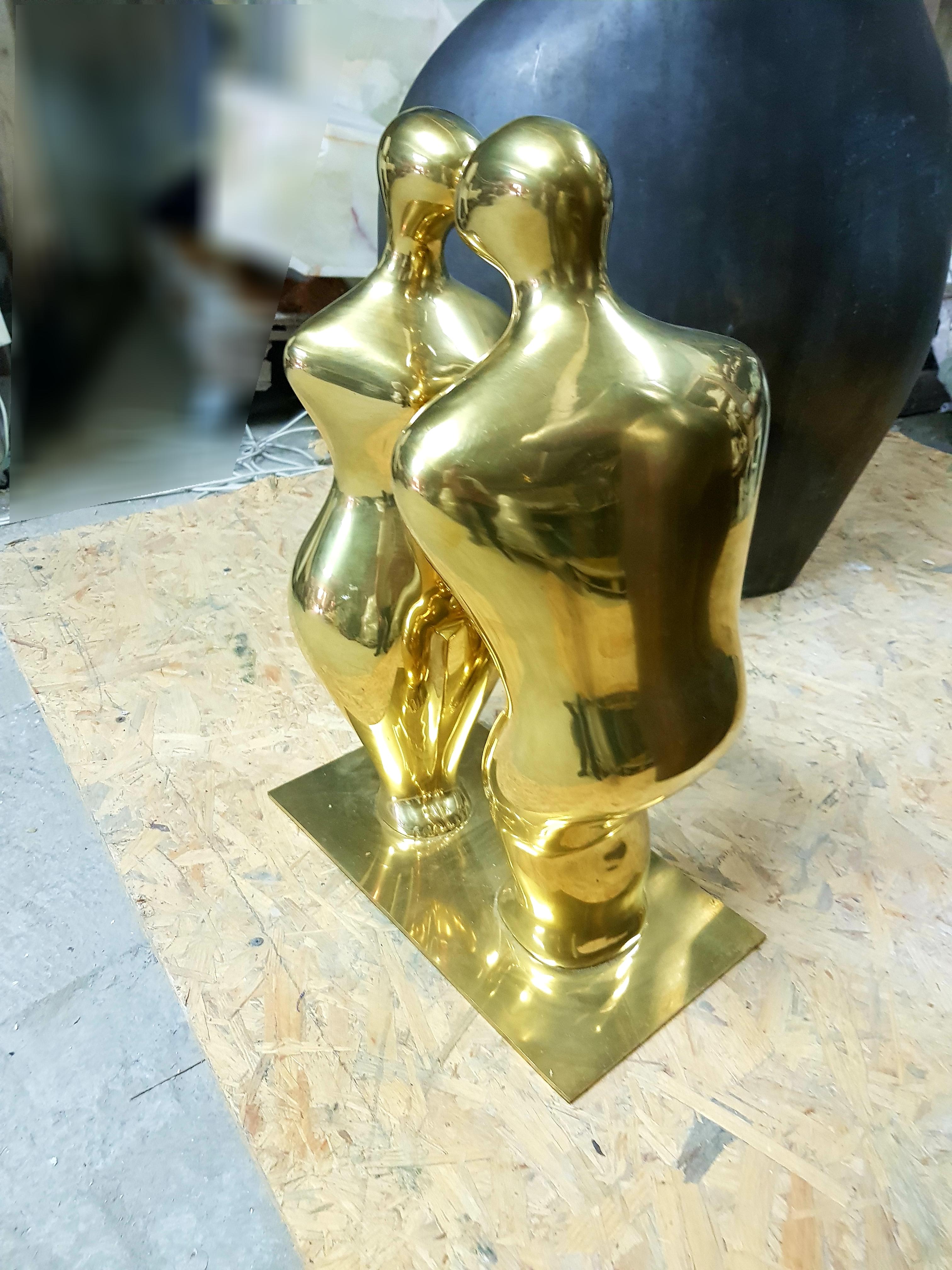 Couple - Figurative Sculptures Man Woman Polished Bronze For Sale 2