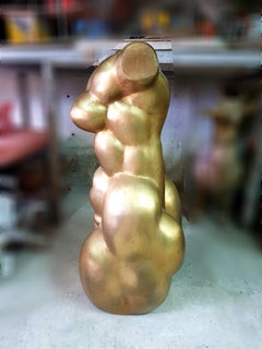 Torso femminile - Scultura monumentale figurativa di donna in bronzo lucido