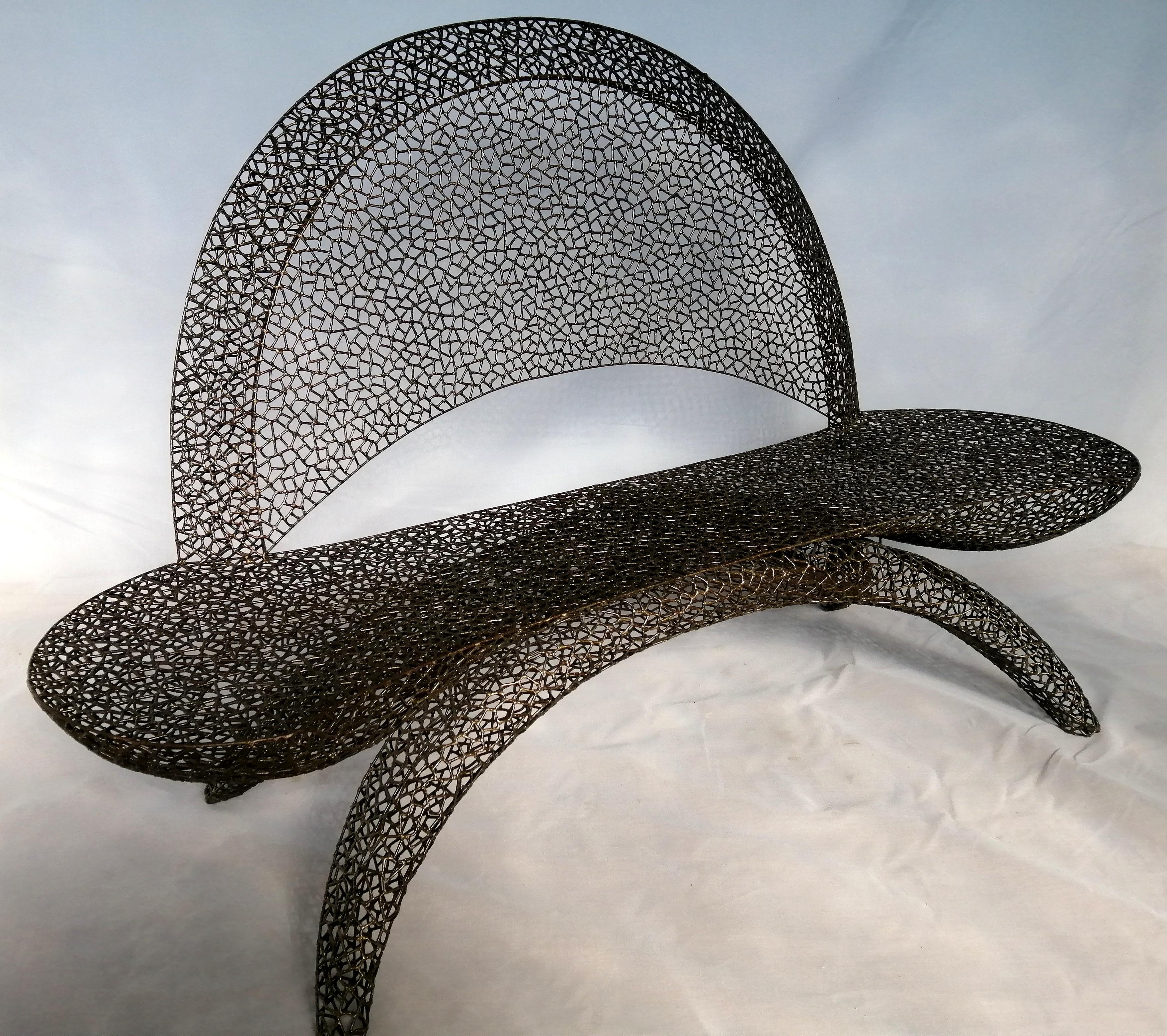 Construction technique: Hand-welded iron structure with lace with half-moon back
Color: Natural iron
Measures: Iron rod thickness 4 mm.
