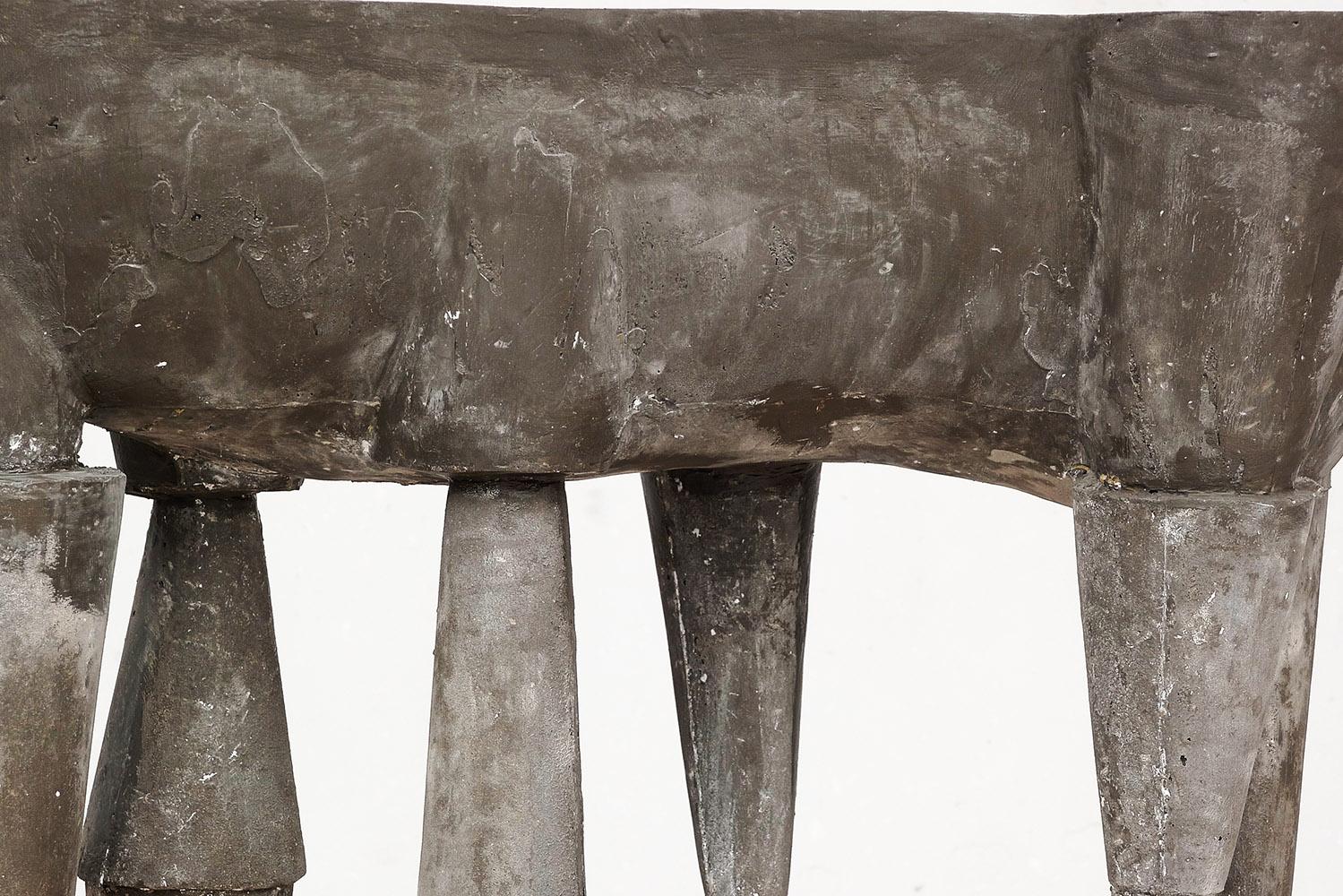 Altar von Pavlína Kvita - halbabstrakte Skulptur, einzigartiges Werk im Angebot 3