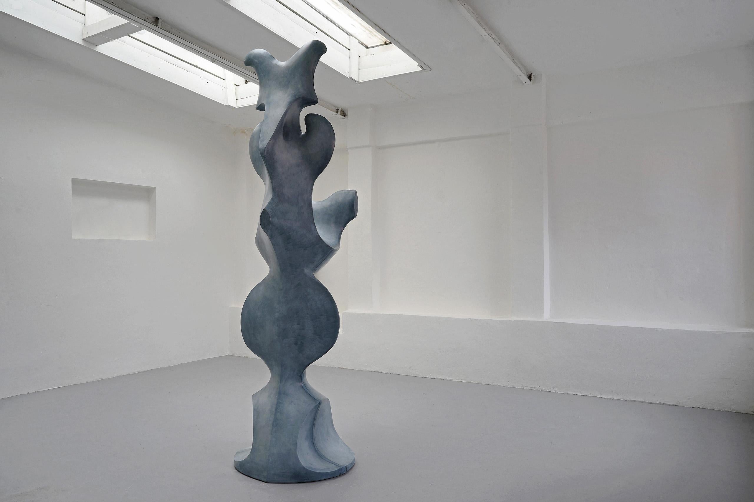 Big Source Keeper de Pavlína Kvita - Escultura contemporánea, única, exterior en venta 5