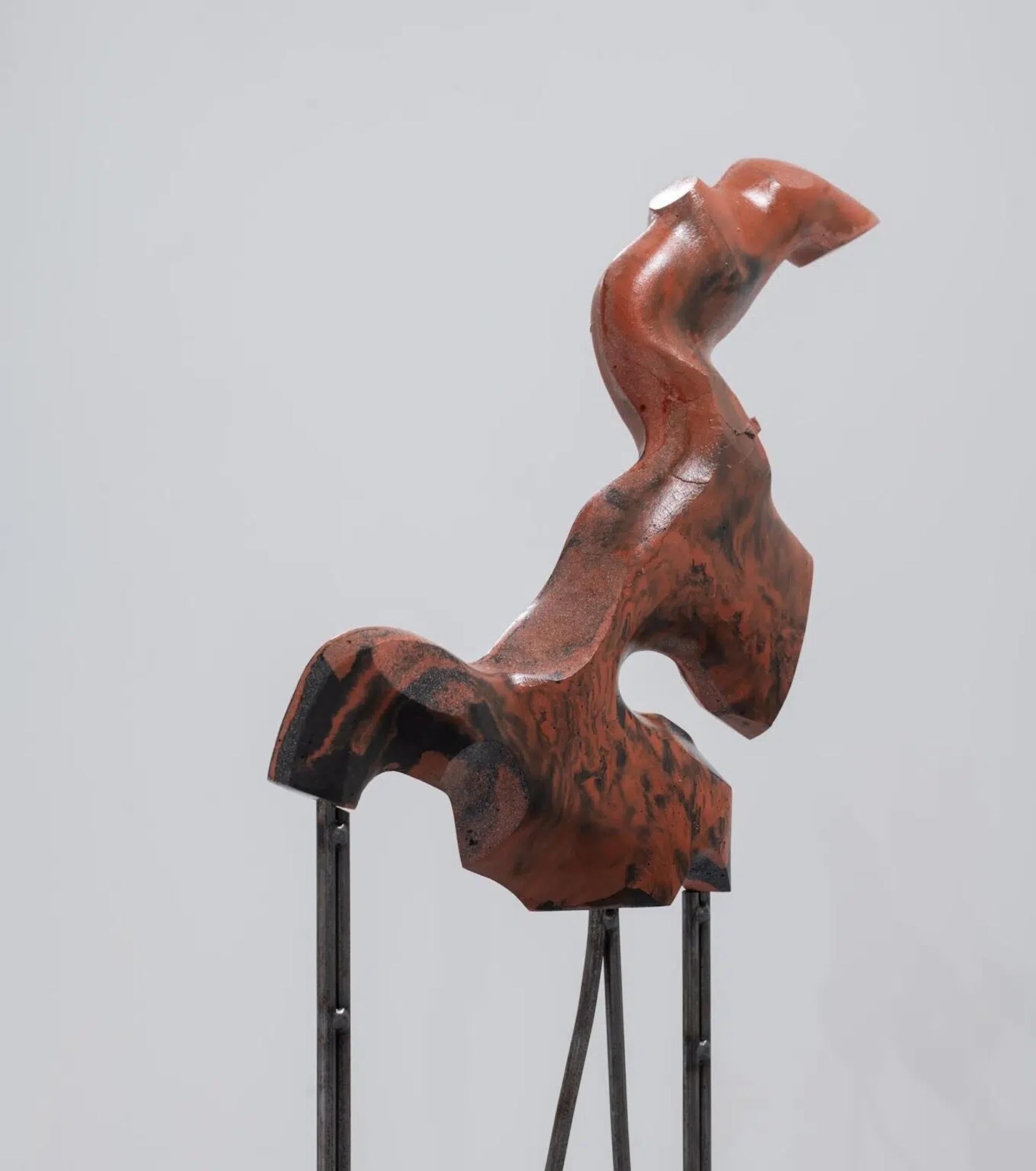 Coral II par Pavlína Kvita - Art extérieur, sculpture à grande échelle, rouge en vente 9