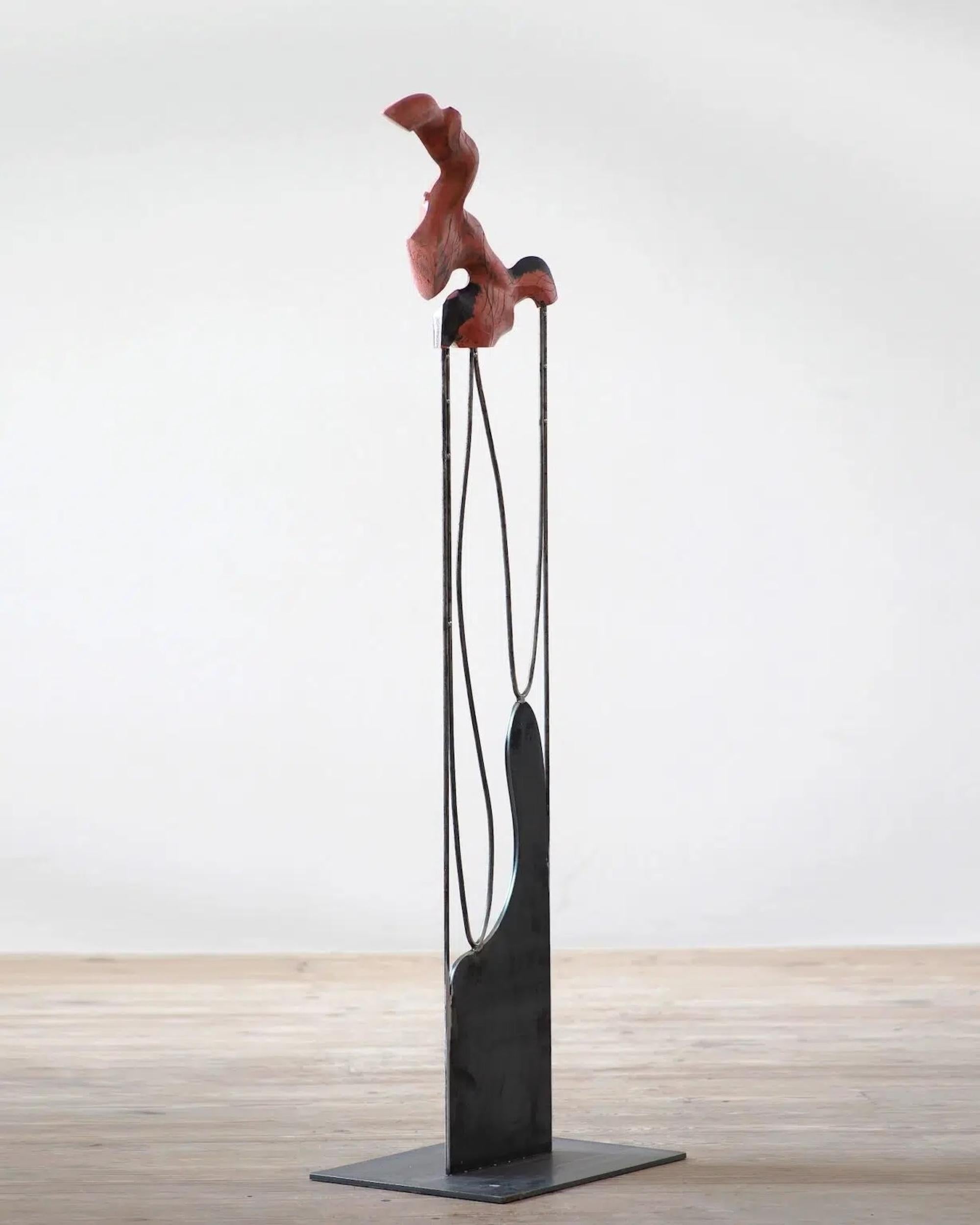 Coral II par Pavlína Kvita - Art extérieur, sculpture à grande échelle, rouge en vente 3