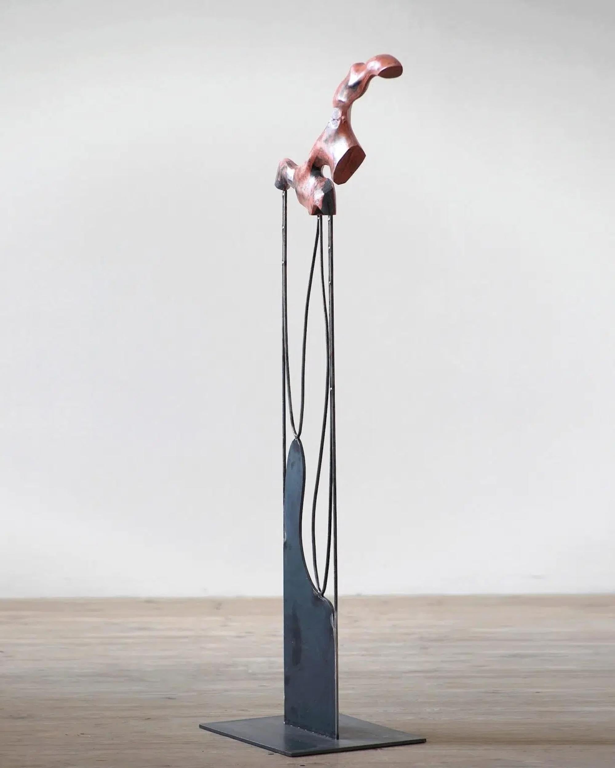 Coral II par Pavlína Kvita - Art extérieur, sculpture à grande échelle, rouge en vente 4