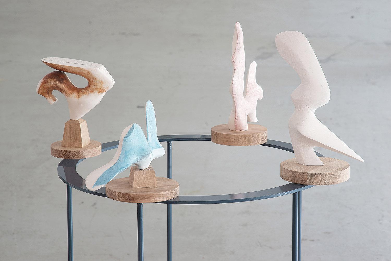 Elementos de Pavlína Kvita - Gran escultura contemporánea, obra única, pastel en venta 2