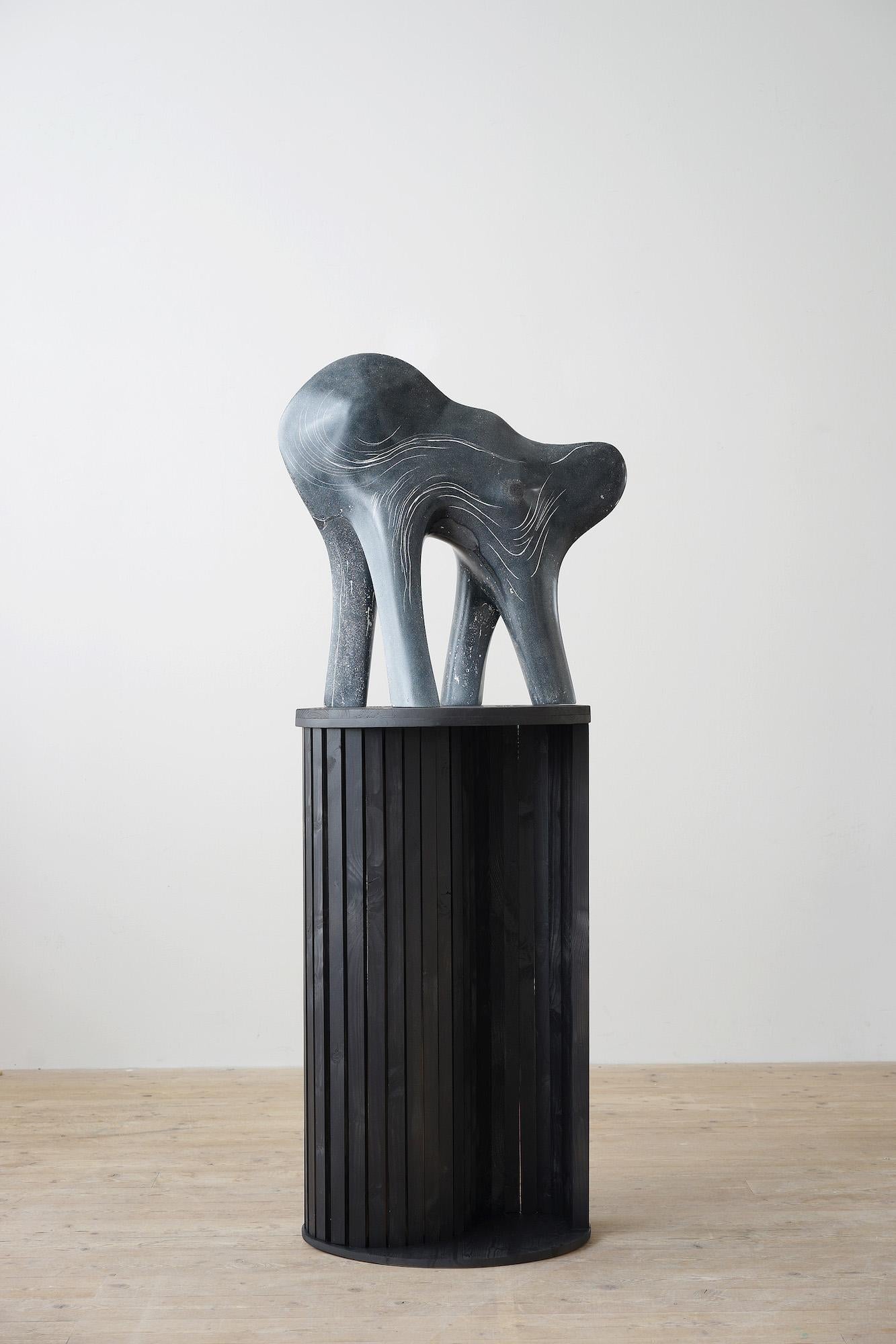 Night Animal de Pavlína Kvita - Sculpture contemporaine, œuvre unique, mystérieuse en vente 3