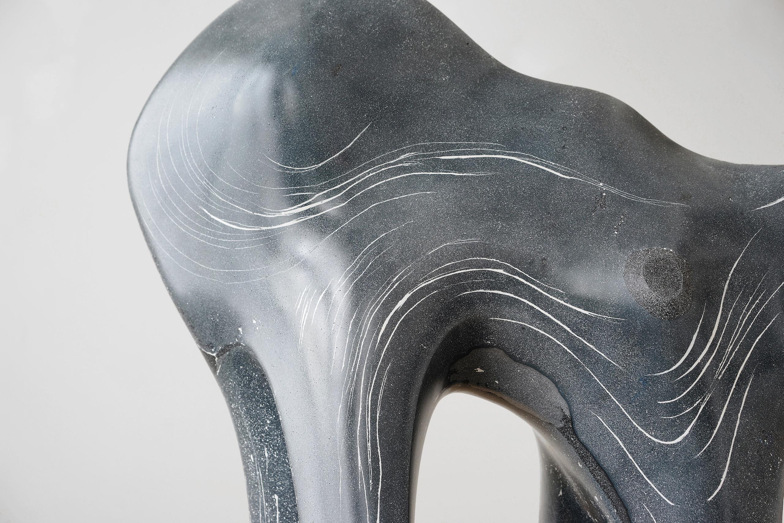 Night Animal de Pavlína Kvita - Sculpture contemporaine, œuvre unique, mystérieuse en vente 8