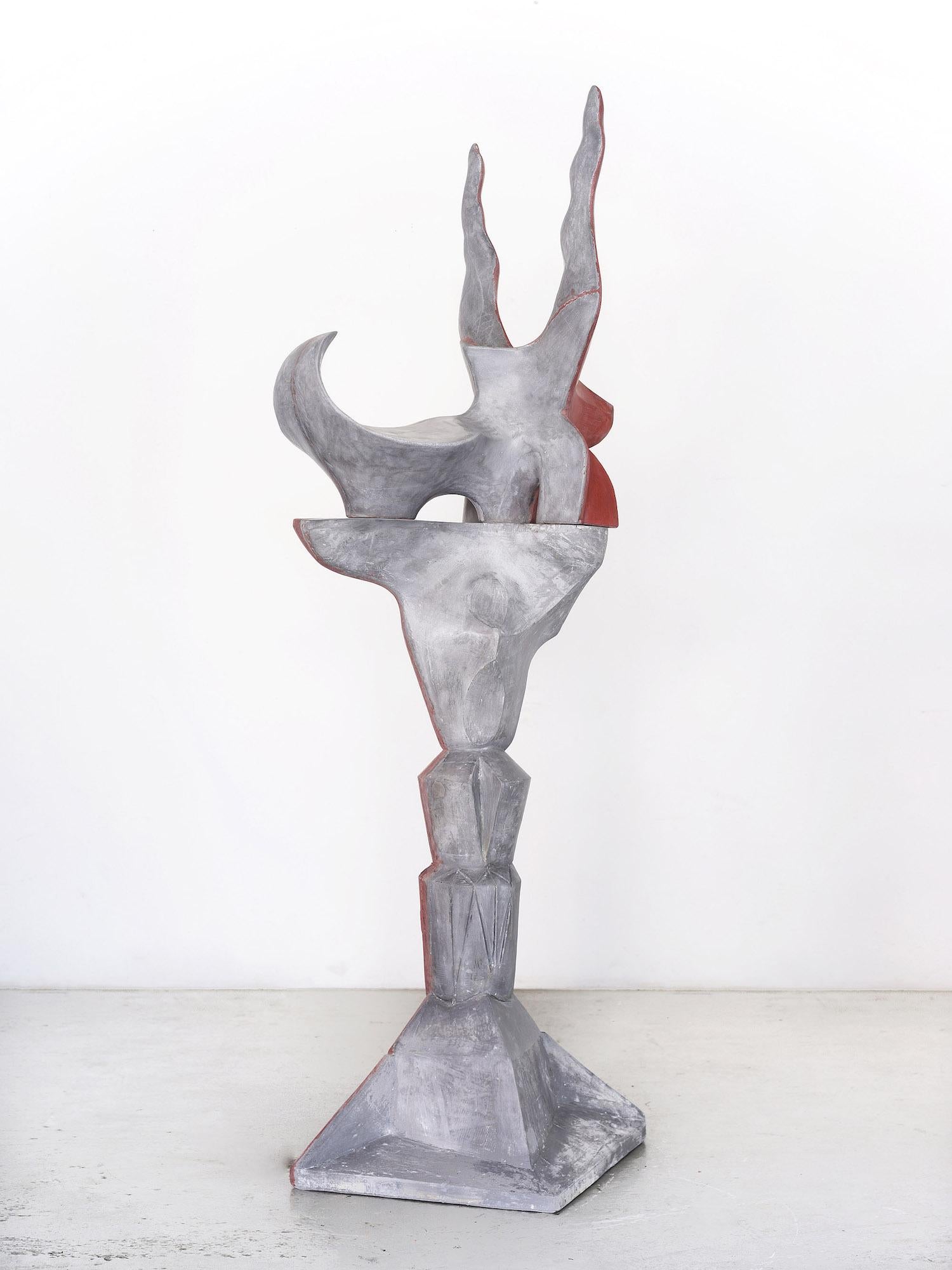 Pilier fantôme de Pavlína Kvita - Sculpture contemporaine, unique, extérieure, rouge en vente 5